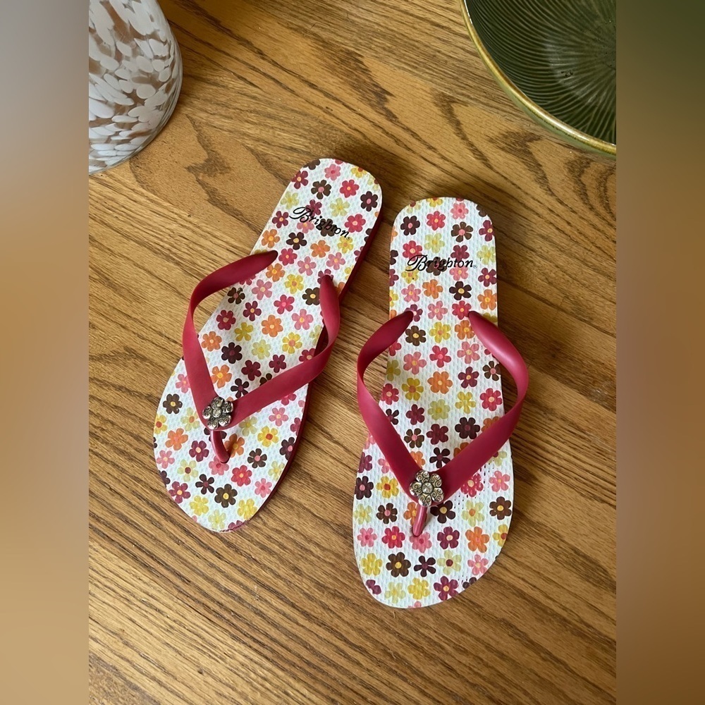 Brighton Shoe Women’s 8  Sandals Flip Flop Floral Pink